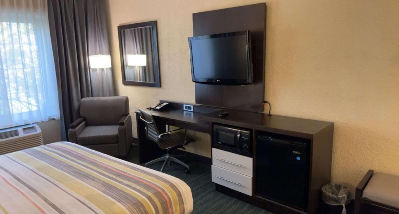 Surestay Plus Hotel By Best Western 베로 비치 외부 사진