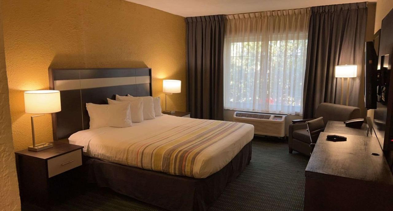 Surestay Plus Hotel By Best Western 베로 비치 외부 사진
